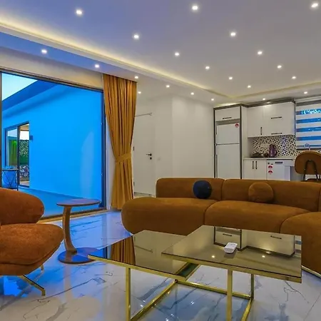 Ortac 4 Doga Icerisinde, Korunakli Kaş