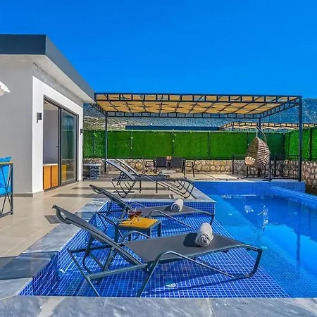 Vila Ortac 4 Doga Icerisinde, Korunakli *