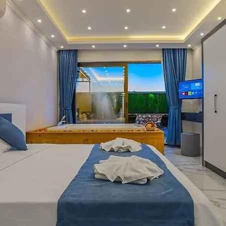 Ortac 4 Doga Icerisinde, Korunakli Villa