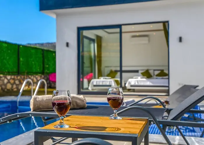 Villa Ortac 4 Doga Icerisinde, Korunakli Kaş