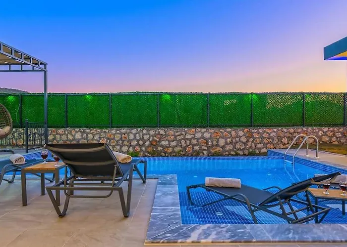 Ortac 4 Doga Icerisinde, Korunakli Villa