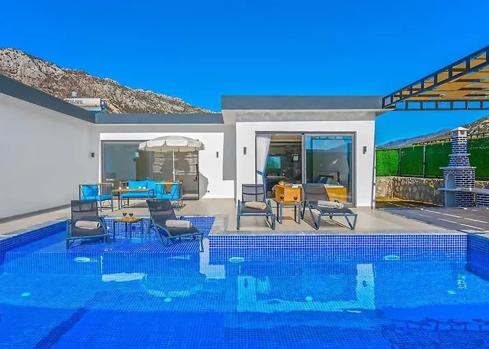 Ortac 4 Doga Icerisinde, Korunakli Villa