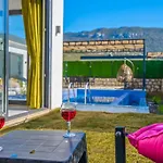 Ortac 4 Doga Icerisinde, Korunakli Villa Kaş