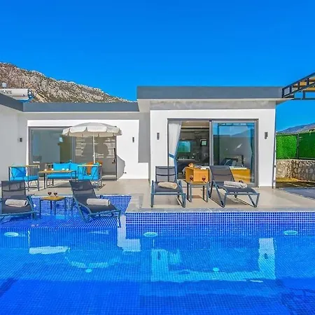 Ortac 4 Doga Icerisinde, Korunakli Villa